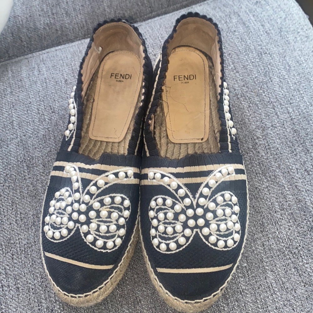 Fendi Pearl Bow Tie Espadrilles